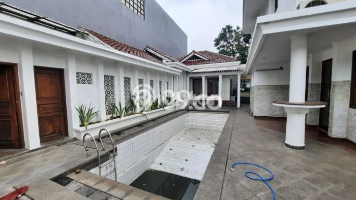 Dijual Rumah Mewah Megah Dengan View Cantik di Cipete, Jakarta Selatan Dijual Rumah Mewah Megah Dengan View Cantik di Cipete, Jakarta Selatan