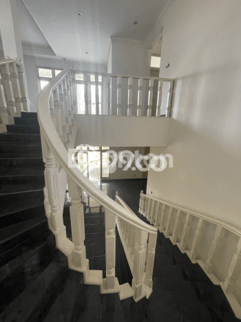 For Sale Rumah Elit Exclusive di Cinere, Depok For Sale Rumah Elit Exclusive di Cinere, Depok