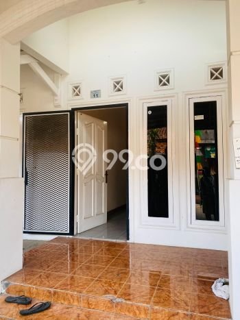 SEGERA MILIKI! Rumah di Antapani, Bandung, Luas 140m² Bangunan 100m² SEGERA MILIKI! Rumah di Antapani, Bandung, Luas 140m² Bangunan 100m²