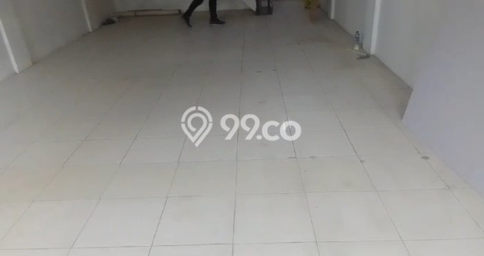 Ruko Dijual di Jakarta Barat LT 54m2 & LB 150m2 Lokasi Terbaik! Ruko Dijual di Jakarta Barat LT 54m2 & LB 150m2 Lokasi Terbaik!