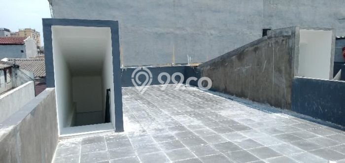 Ruko Dijual di Prime Area Jakarta Barat Luas 180m2 Ruko Dijual di Prime Area Jakarta Barat Luas 180m2