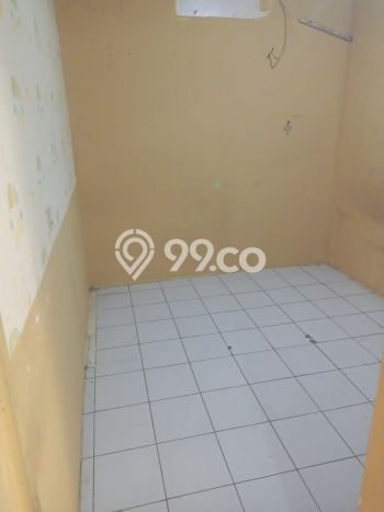 Disewakan! Rumah 3 Kamar Tidur &
1 Kamar Mandi di Angke, Jakarta Barat Disewakan! Rumah 3 Kamar Tidur &
1 Kamar Mandi di Angke, Jakarta Barat