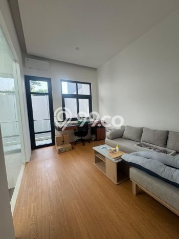 Hunian Elit LB 720m2 Siap Pakai Desain Elegan di Alam Sutera, Tangerang Hunian Elit LB 720m2 Siap Pakai Desain Elegan di Alam Sutera, Tangerang