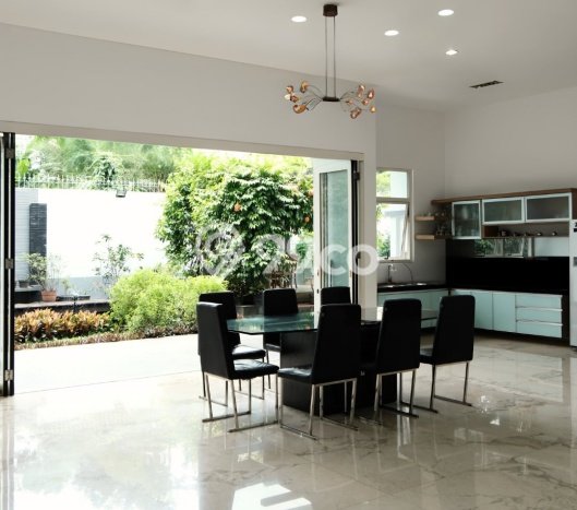 Dijual Rumah Elit Exclusive di BSD, Tangerang Selatan Dijual Rumah Elit Exclusive di BSD, Tangerang Selatan