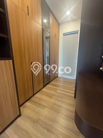Hunian Elit LB 720m2 Siap Pakai Desain Elegan di Alam Sutera, Tangerang Hunian Elit LB 720m2 Siap Pakai Desain Elegan di Alam Sutera, Tangerang