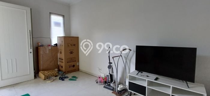 For Sale! Luxury House LT 112m2 Desain Elegan di Alam Sutera For Sale! Luxury House LT 112m2 Desain Elegan di Alam Sutera