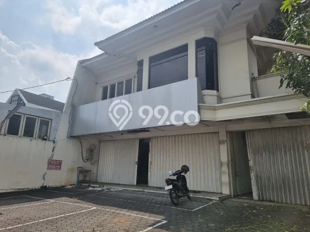 Unit Komersial Disewa Lokasi Semarang Selatan, Semarang Spesifikasi Luas Bangunan 242m2 Unit Komersial Disewa Lokasi Semarang Selatan, Semarang Spesifikasi Luas Bangunan 242m2