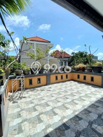 Disewakan! Rumah 4 Kamar Tidur &
2 Kamar Mandi di Jimbaran, Badung Disewakan! Rumah 4 Kamar Tidur &
2 Kamar Mandi di Jimbaran, Badung
