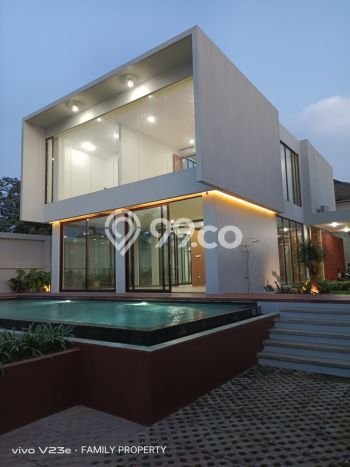 Jual Rumah Luas Megah Dengan View Cantik di Jati Padang, Jakarta Selatan Jual Rumah Luas Megah Dengan View Cantik di Jati Padang, Jakarta Selatan