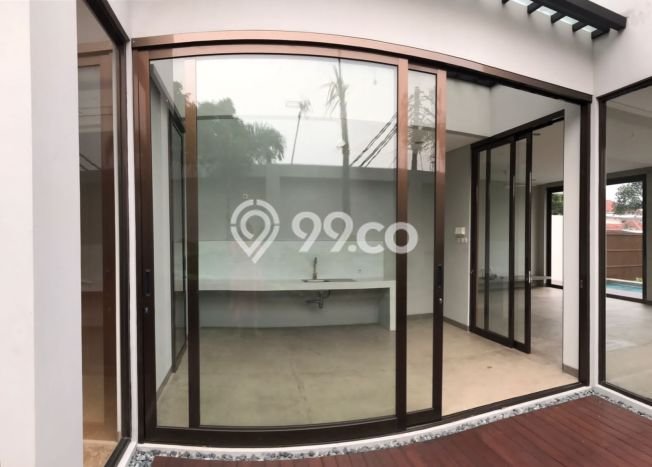 Jual Rumah Luas Megah Dengan View Cantik di Jati Padang, Jakarta Selatan Jual Rumah Luas Megah Dengan View Cantik di Jati Padang, Jakarta Selatan