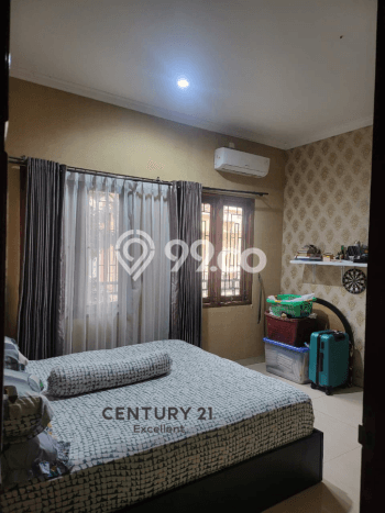 Rumah Mewah LB 320m2 Siap Pakai Desain Elegan di Ciganjur, Jakarta Selatan Rumah Mewah LB 320m2 Siap Pakai Desain Elegan di Ciganjur, Jakarta Selatan