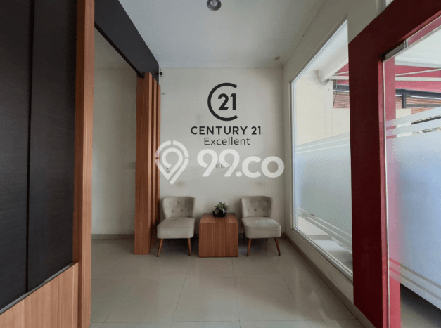 Unit Komersial Dijual di Jagakarsa Jakarta Selatan Luas Tanah 132m2, Luas Bangunan 205m2 Unit Komersial Dijual di Jagakarsa Jakarta Selatan Luas Tanah 132m2, Luas Bangunan 205m2