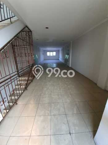 Unit Komersial Disewakan di Jakarta Selatan Area Strategis Harga Kompetitif Unit Komersial Disewakan di Jakarta Selatan Area Strategis Harga Kompetitif
