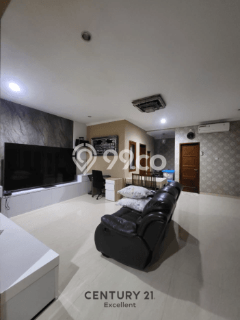 Ready to Use! Premium House LT 152m2 Desain Elegan di Ciganjur Ready to Use! Premium House LT 152m2 Desain Elegan di Ciganjur