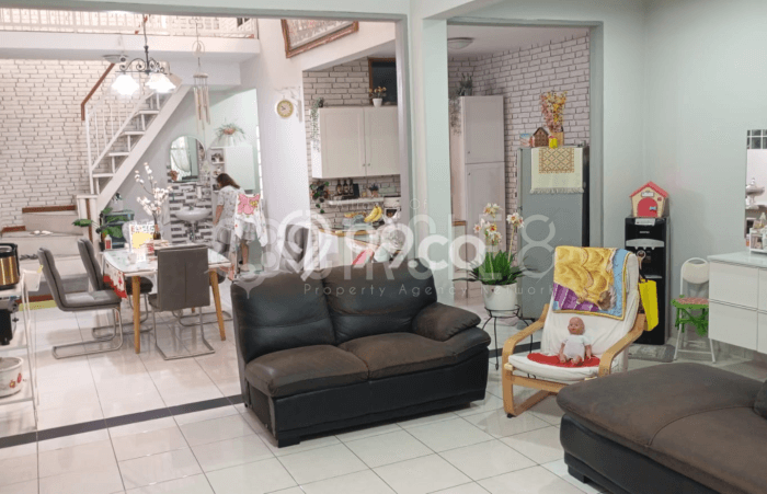 Harga Nego! Rumah Luas 2 Lantai SHM Nusa Hijau Cimahi Utara Harga Nego! Rumah Luas 2 Lantai SHM Nusa Hijau Cimahi Utara
