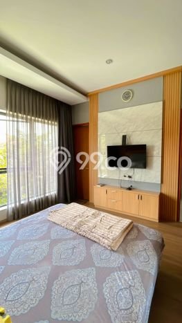 Rumah Super Lux Kolam Renang dan View Danau Kota Baru Parahyangan Rumah Super Lux Kolam Renang dan View Danau Kota Baru Parahyangan