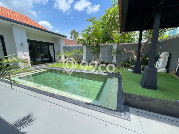 SEWA! Vila Kawasan , Luas 0m2m², Dekat Mudah Pusat Kota SEWA! Vila Kawasan , Luas 0m2m², Dekat Mudah Pusat Kota