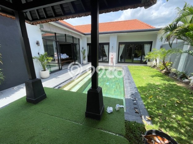 SEWA! Vila Kawasan , Luas 0m2m², Dekat Mudah Pusat Kota SEWA! Vila Kawasan , Luas 0m2m², Dekat Mudah Pusat Kota