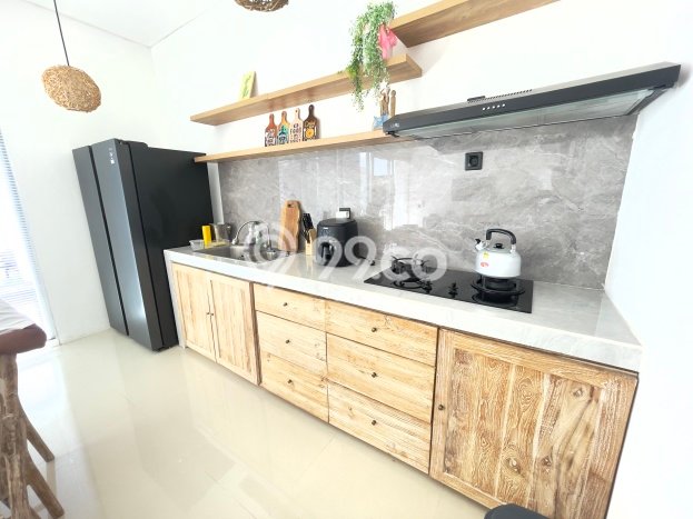 BISNIS POTENSIAL! Vila Kawasan , Area 150m2m², Hasil Menjanjikan BISNIS POTENSIAL! Vila Kawasan , Area 150m2m², Hasil Menjanjikan