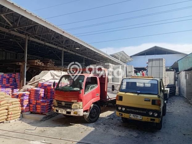 Area Ramai! Gudang Dijual di Harjamukti untuk Bisnis Luas Bangunan 2900m2 Area Ramai! Gudang Dijual di Harjamukti untuk Bisnis Luas Bangunan 2900m2