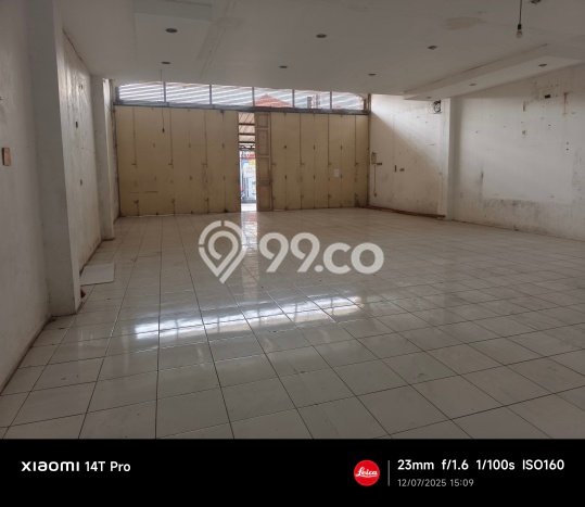 Unit Ruko Disewa Lokasi Kejaksan, Cirebon Spesifikasi Luas Bangunan 735m2 Unit Ruko Disewa Lokasi Kejaksan, Cirebon Spesifikasi Luas Bangunan 735m2