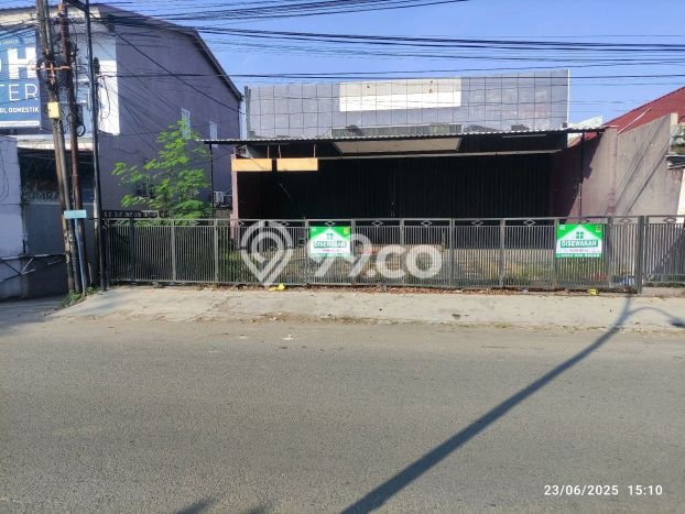 Ruko Disewakan Lokasi Kesambi Cirebon Harga Spesial! Ruko Disewakan Lokasi Kesambi Cirebon Harga Spesial!