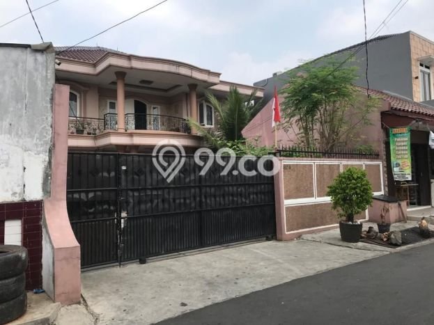 Siap Huni Rumah Mewah 7 Kamar di Kebon Jeruk Dekat ke Mana Pun Siap Huni Rumah Mewah 7 Kamar di Kebon Jeruk Dekat ke Mana Pun