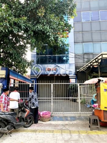 Unit Ruko Dijual di Jakarta Timur LT 229m2 & LB 700m2 Unit Ruko Dijual di Jakarta Timur LT 229m2 & LB 700m2