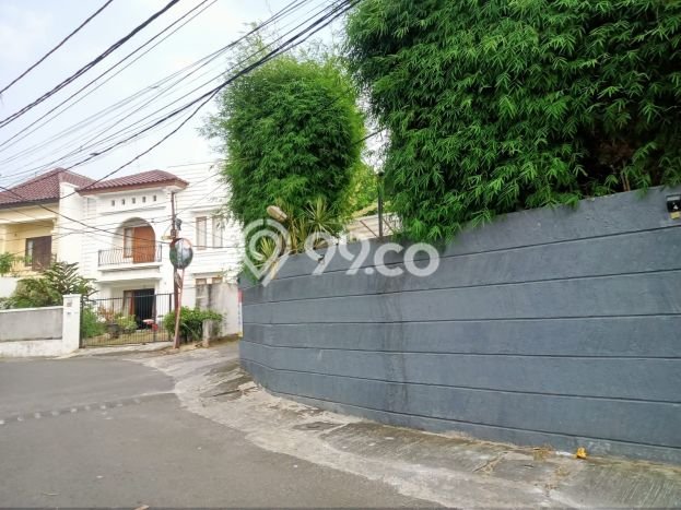 Rumah Luxury Modern Tanpa Renovasi di Ragunan Jakarta Selatan Rumah Luxury Modern Tanpa Renovasi di Ragunan Jakarta Selatan
