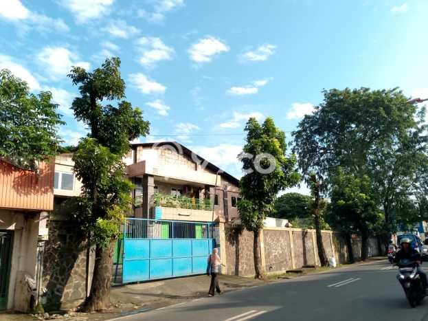 Gudang Dijual di Prime Area Jakarta Barat Luas 2568m2 Gudang Dijual di Prime Area Jakarta Barat Luas 2568m2