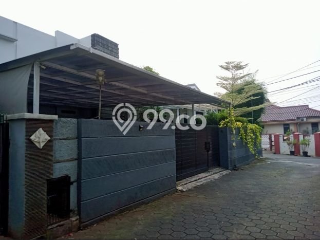 Rumah Luxury Modern Tanpa Renovasi di Ragunan Jakarta Selatan Rumah Luxury Modern Tanpa Renovasi di Ragunan Jakarta Selatan
