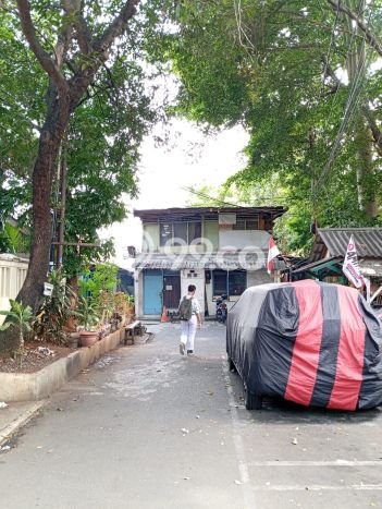 Siap Huni Rumah Mewah 5 Kamar di Menteng Dekat ke Mana Pun Siap Huni Rumah Mewah 5 Kamar di Menteng Dekat ke Mana Pun