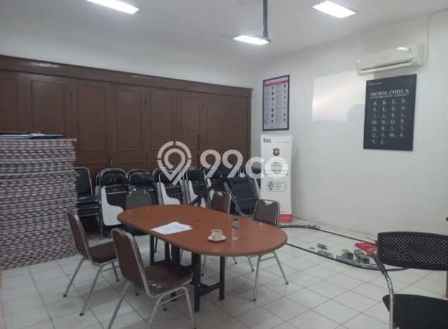 Ready to Use! Premium House LT 632m2 Desain Elegan di Ragunan Ready to Use! Premium House LT 632m2 Desain Elegan di Ragunan