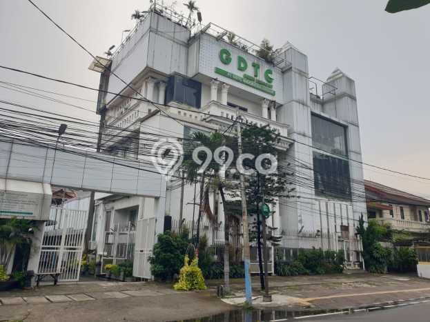 Unit Kantor Dijual di Cempaka Putih Jakarta Pusat Luas Tanah 220m2, Luas Bangunan 720m2 Unit Kantor Dijual di Cempaka Putih Jakarta Pusat Luas Tanah 220m2, Luas Bangunan 720m2