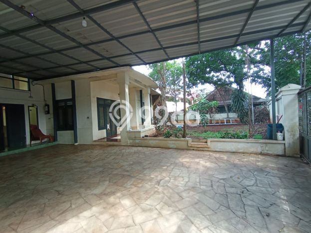 Siap Huni Rumah Mewah 5 Kamar di Menteng Dekat ke Mana Pun Siap Huni Rumah Mewah 5 Kamar di Menteng Dekat ke Mana Pun