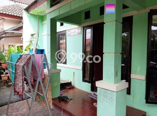 Dijual Rumah 5 Kamar Lokasi Ideal Bagus dan Strategis di Sawangan Dijual Rumah 5 Kamar Lokasi Ideal Bagus dan Strategis di Sawangan