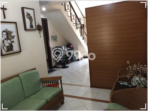 Rumah Strategis Minimalis Lb 250m2 di Cinere, Depok Rumah Strategis Minimalis Lb 250m2 di Cinere, Depok