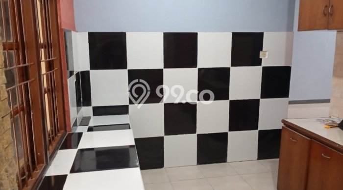 Disewakan Rumah Murah di Pengadegan Jakarta Selatan Punya 4 KT Disewakan Rumah Murah di Pengadegan Jakarta Selatan Punya 4 KT