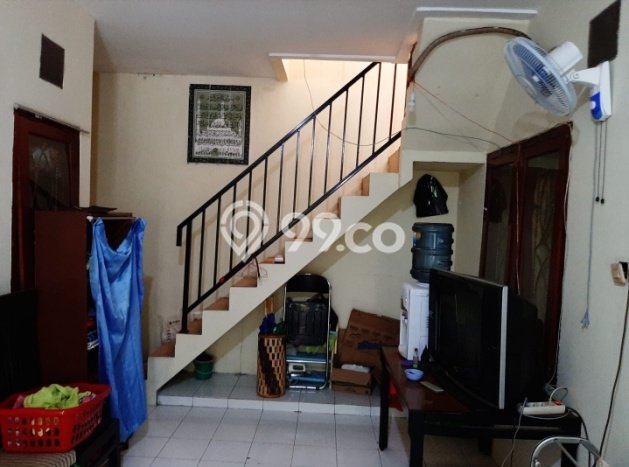 Dijual Rumah 5 Kamar Lokasi Ideal Bagus dan Strategis di Sawangan Dijual Rumah 5 Kamar Lokasi Ideal Bagus dan Strategis di Sawangan