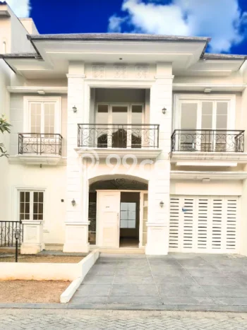 Jual Rumah Mewah Elegan Dengan View Cantik di Modernland, Tangerang Jual Rumah Mewah Elegan Dengan View Cantik di Modernland, Tangerang
