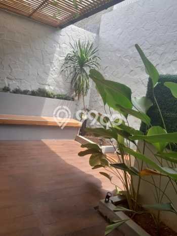 Rumah Elit Modern Tanpa Renovasi di BSD Tangerang Rumah Elit Modern Tanpa Renovasi di BSD Tangerang