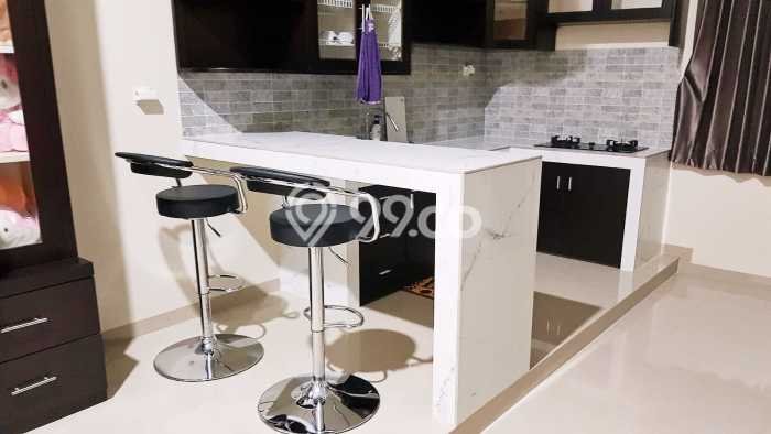Rumah LT 112m² Konsep Modern di Kawasan Elite Taman Royal, Tangerang Rumah LT 112m² Konsep Modern di Kawasan Elite Taman Royal, Tangerang
