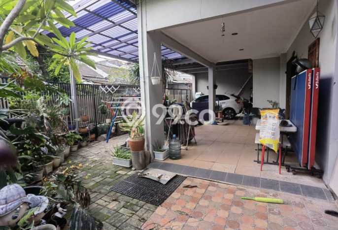 Ready to Use! Premium House LT 198m2 Desain Modern di BSD Ready to Use! Premium House LT 198m2 Desain Modern di BSD