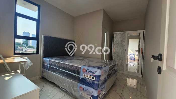 Rumah Kost Dijual Lokasi Kebayoran Baru, Jakarta Selatan, 17 Kamar Tidur, 17 Kamar Mandi, 416m2 Rumah Kost Dijual Lokasi Kebayoran Baru, Jakarta Selatan, 17 Kamar Tidur, 17 Kamar Mandi, 416m2