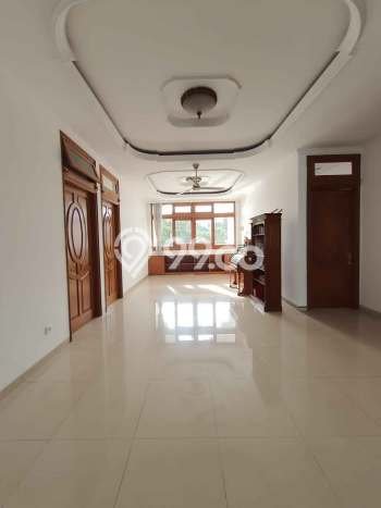 Jual Rumah Mewah Elegan Dengan View Cantik di Bintaro, Tangerang Selatan Jual Rumah Mewah Elegan Dengan View Cantik di Bintaro, Tangerang Selatan