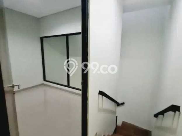 Jual Rumah Strategis Bagus Punya 2 KT di Ciputat Tangerang Selatan SHM Jual Rumah Strategis Bagus Punya 2 KT di Ciputat Tangerang Selatan SHM