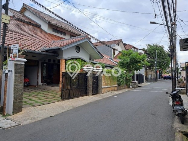 Siap Huni Rumah Mewah 6 Kamar di Tebet Dekat ke Mana Saja Siap Huni Rumah Mewah 6 Kamar di Tebet Dekat ke Mana Saja