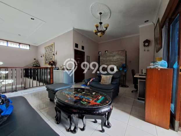 Siap Huni Rumah Mewah 6 Kamar di Tebet Dekat ke Mana Saja Siap Huni Rumah Mewah 6 Kamar di Tebet Dekat ke Mana Saja