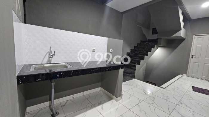 Rumah Kost Dijual Lokasi Kebayoran Baru, Jakarta Selatan, 17 Kamar Tidur, 17 Kamar Mandi, 416m2 Rumah Kost Dijual Lokasi Kebayoran Baru, Jakarta Selatan, 17 Kamar Tidur, 17 Kamar Mandi, 416m2