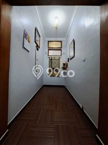 Siap Huni Rumah Mewah 6 Kamar di Tebet Dekat ke Mana Saja Siap Huni Rumah Mewah 6 Kamar di Tebet Dekat ke Mana Saja